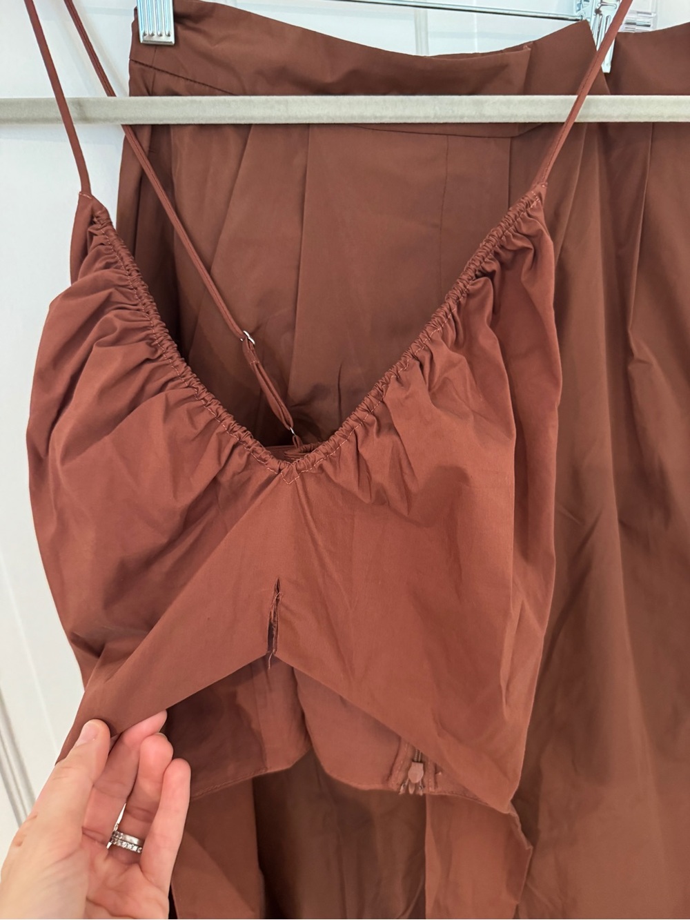 Tanya Taylor Women’s Chocolate Brown Wide-Leg Pants with Tie Crop Top - Picture 3 of 4